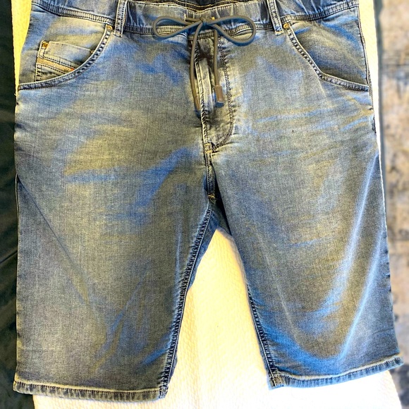 Men’s D-kroosshort-NE Slim Drawstring Denim Shorts